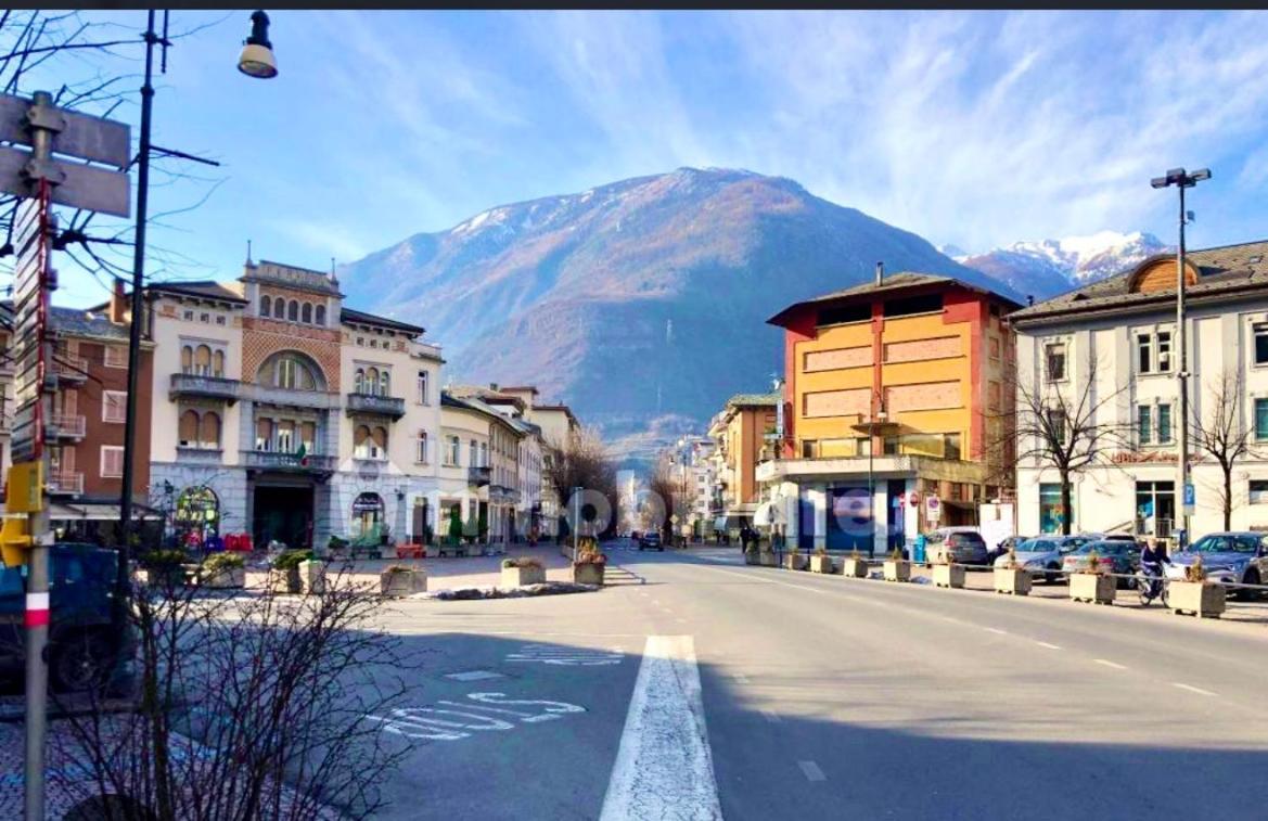 Time To Escape 2 Tirano Exterior foto